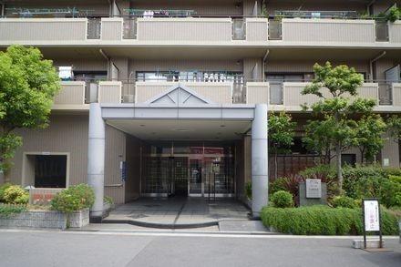 朝日プラザプレール岸里 エントランス