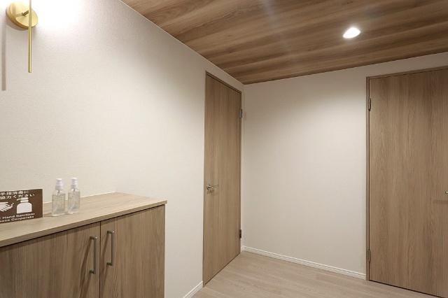 京橋グリーンハイツ二号棟 玄関