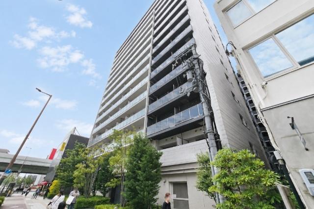 イニシアブランなんば 外観