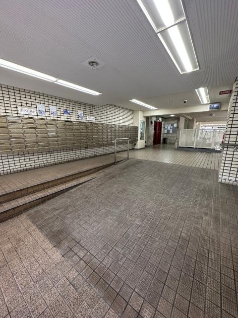 ファミール緑橋 エントランス