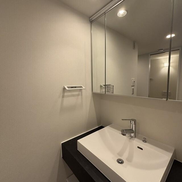 Ｗｈｉｔｅ　Ｔｏｗｅｒ　Ｈａｍａｍａｔｓｕｃｈｏ（606） 部屋画像