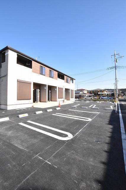 マロニエノールⅡ（101） 駐車場