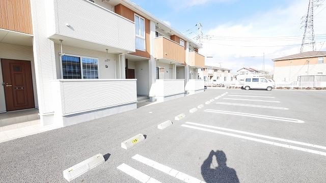 セジール・レーヴⅢＡ（102） 駐車場