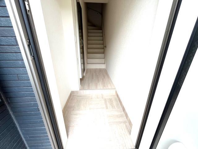 リベラルバード 玄関