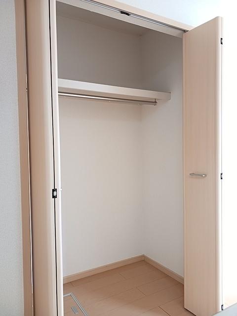 ハリウッドパレス（105） 収納