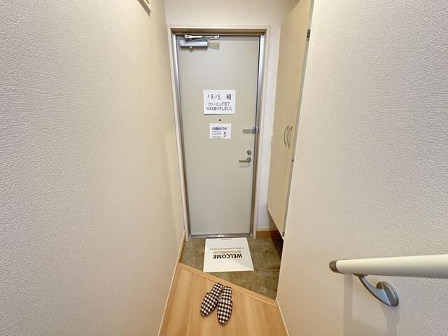 グランテラス紫塚（201） 玄関