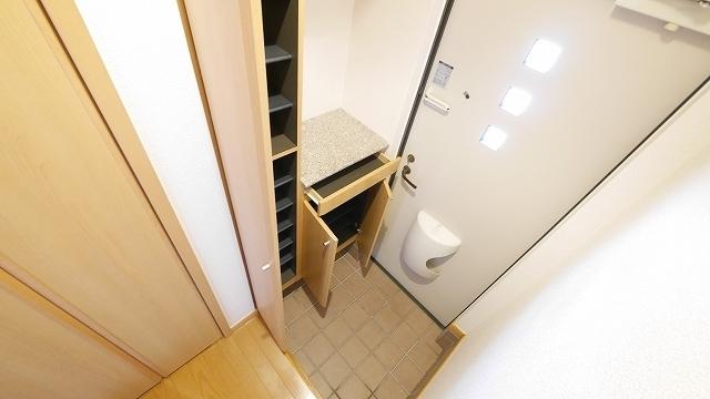 トキメック・ハイムＢ（101） 玄関