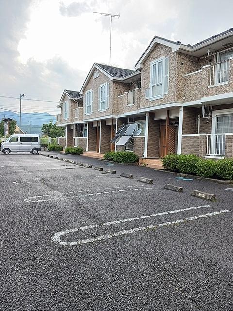 アルページュＡ（202） 駐車場