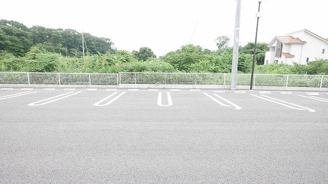 プリンスプリンセスガーデンⅡ（201） 駐車場
