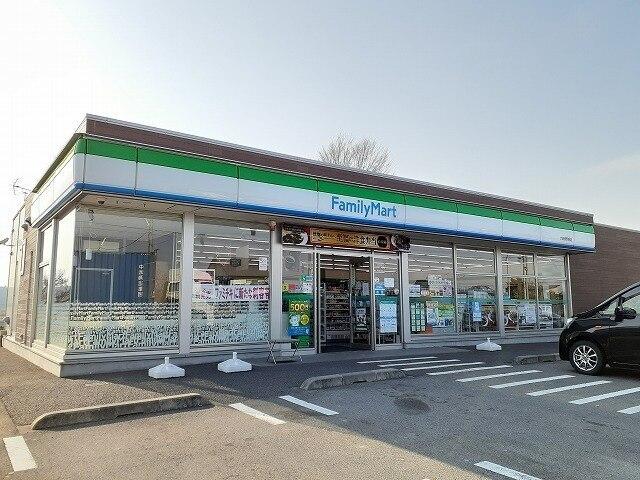 ファミリーマート大田原野崎店：1600m
