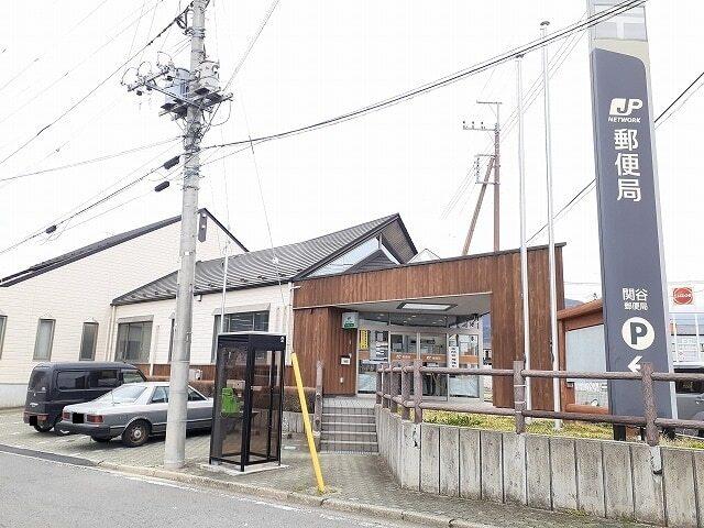 関谷郵便局：180m