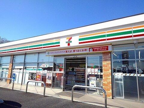 セブンイレブン南郷屋店：150m
