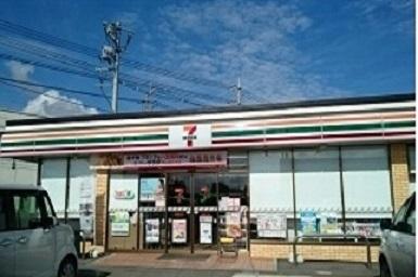 セブン-イレブン 黒磯中央店：550m