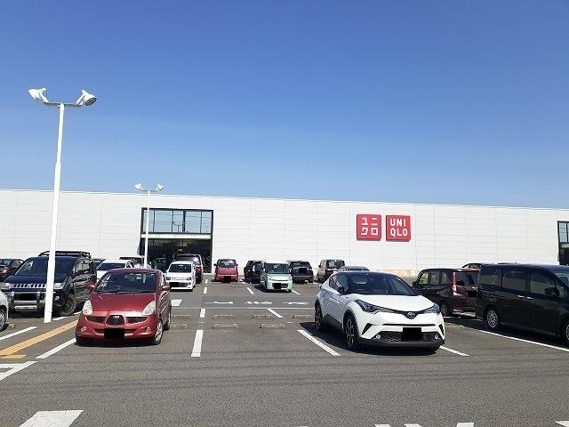 ユニクロ大田原店：700m