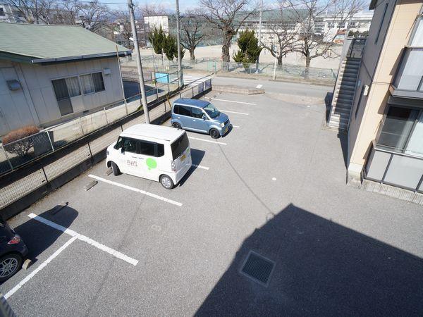 パインハイツ城山B 物件画像