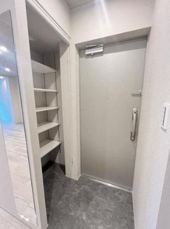 グランクレーア南砂（102） 玄関