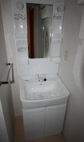 クレアーレ 洗面