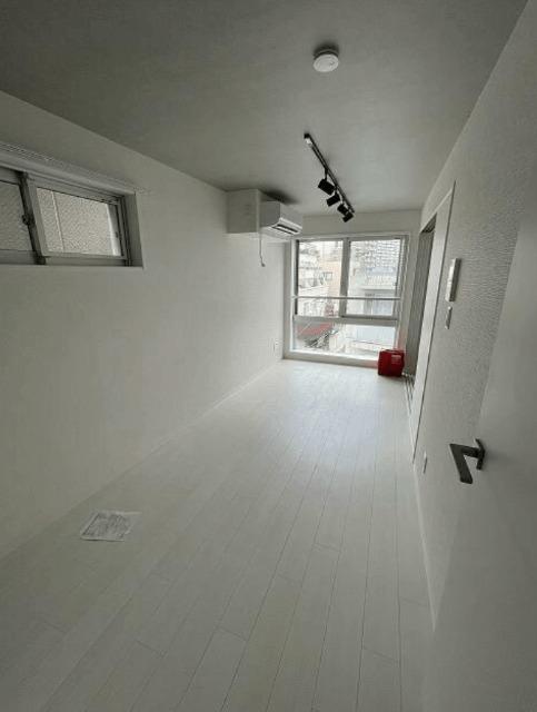 アリュール砂町銀座（401） リビング