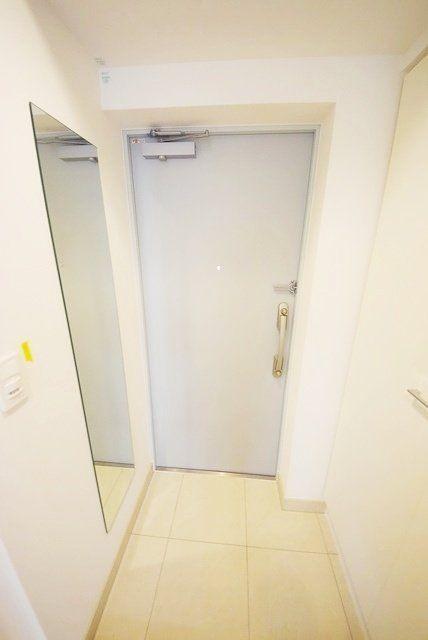 ベルフェリーク木場（305） 玄関