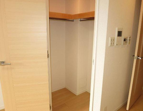 エスティメゾン大島（712） 収納