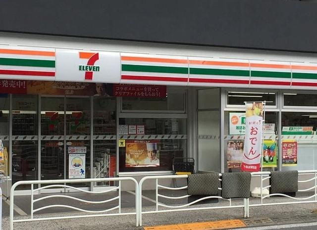 セブンイレブン江東冬木店：152m