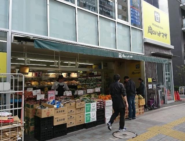肉のハナマサ亀戸店：157m