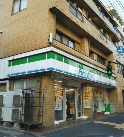 ファミリーマート鈴屋大島二丁目店：157m