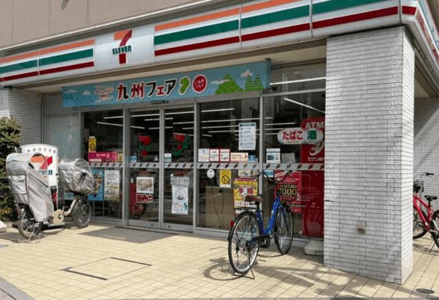 セブンイレブン江東東陽5丁目店：195m