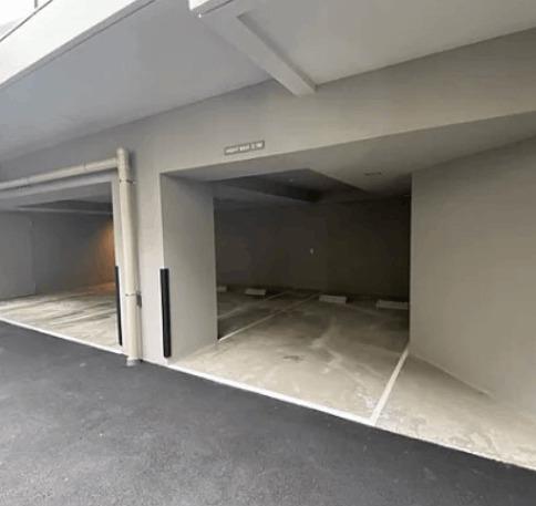 プライムメゾン清澄白河（609） 駐車場