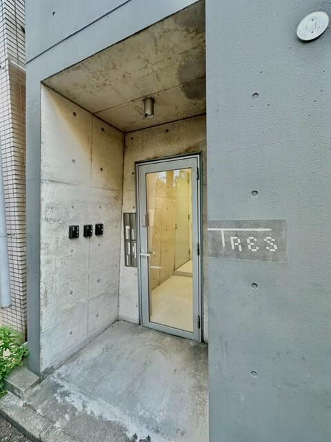 TRESビル（C） ロビー