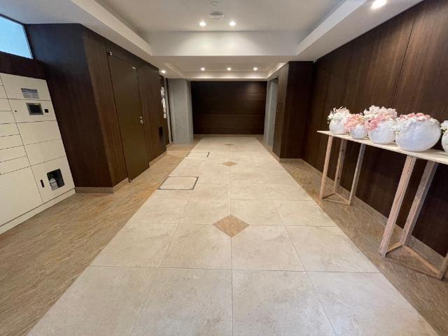 岡部ドエル六番館 物件画像