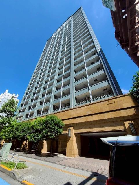 山手線の内側。JR山手線「池袋駅」徒歩11分、サンシャインシティまで徒歩4分の圧倒的好立地に佇むランドマーク的タワーマンション。