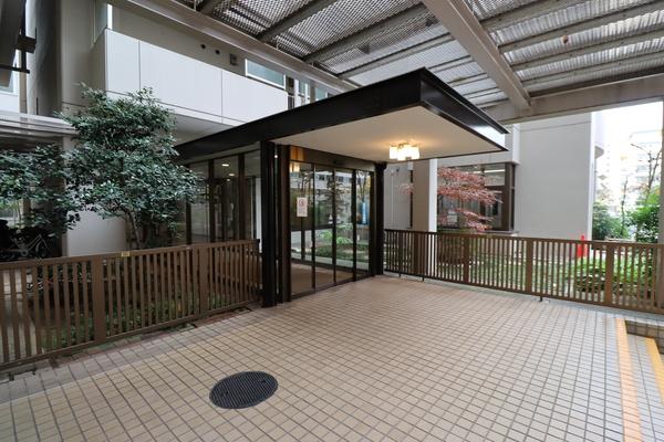 メトロハイツ東陽 エントランス