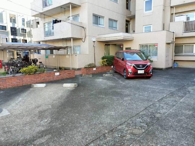 サンコーポ宿河原 駐車場
