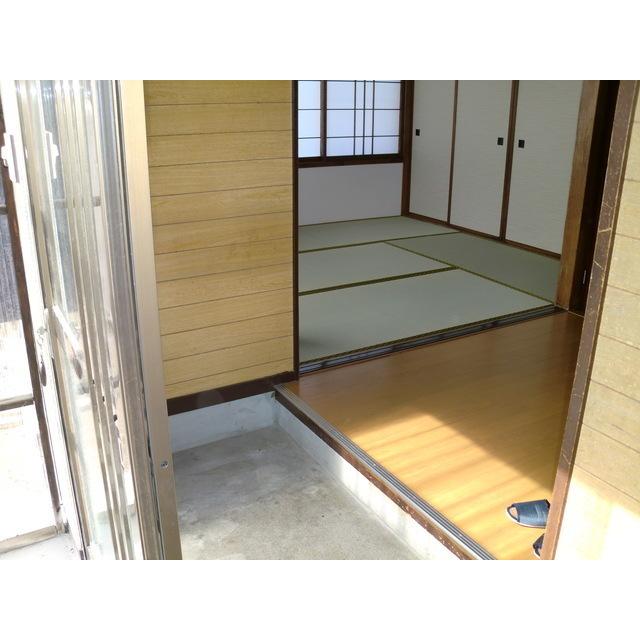 貸家　石岡藤巻18-6（1） 玄関