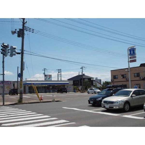 セブンイレブン五所川原鎌谷橋店：319m