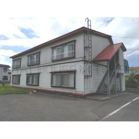 アパート（青森県つがる市）五能線 「木造」駅 徒歩11分