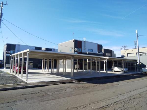 五所川原駅より徒歩11分 築9年 2階建の賃貸物件