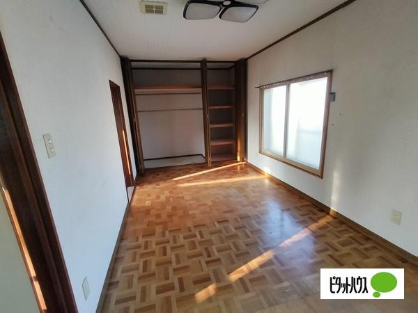 detached 大字舞戸町字上富田