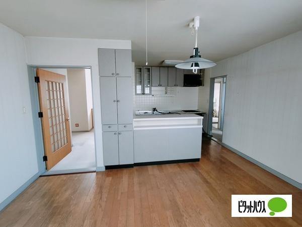 detached 大字舞戸町字上富田