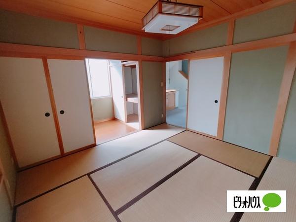 detached 大字舞戸町字上富田