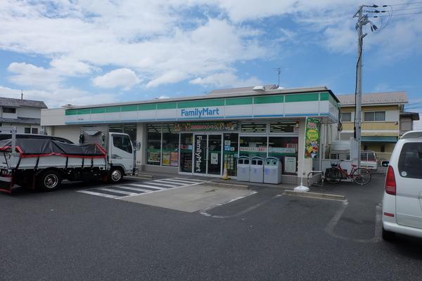 ファミリーマート野洲久野部店：680m