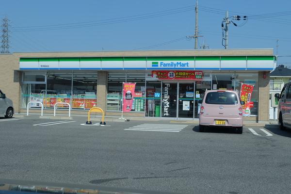 ファミリーマート野洲大畑店：129m