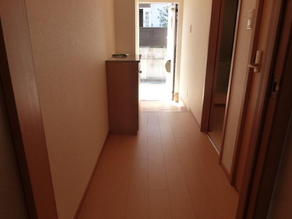 コンフォートフジ 玄関