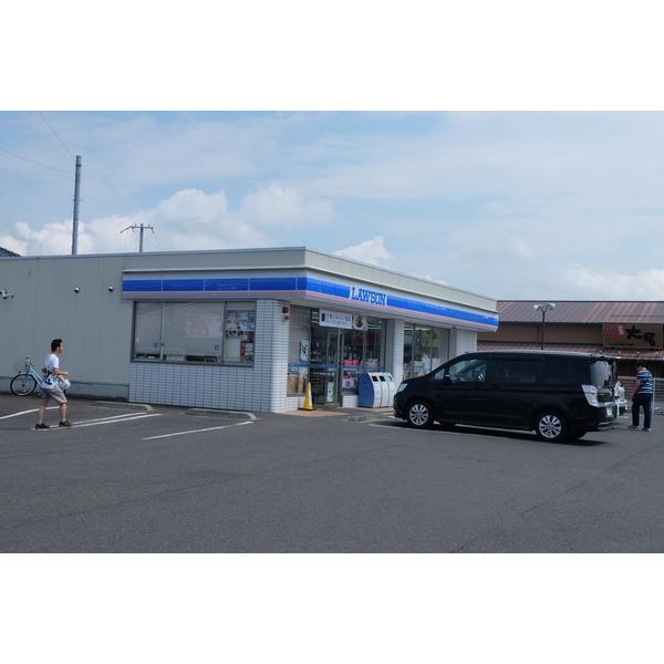 ローソン野洲市三宅店：402m