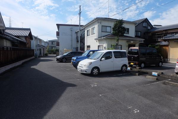 アーバンハイツ　ビーバイブ 駐車場