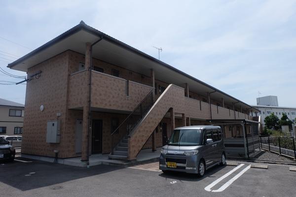 シャトル孝 外観