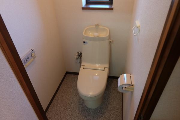 野洲市小堤一戸建 トイレ
