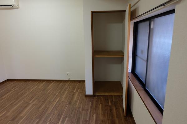 野洲市小堤一戸建 収納