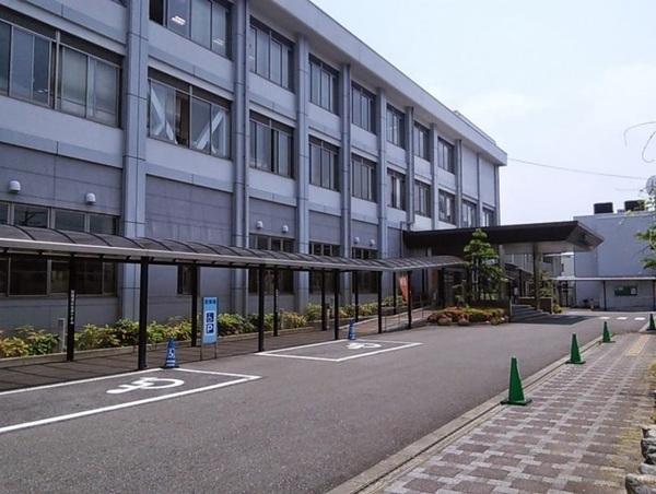 野洲市役所：928m